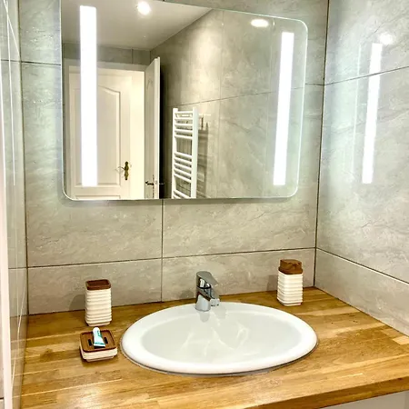 Le Stanislas - Duplex Elegant - Coeur De - 2 A 5 Pers Апартаменты Нанси