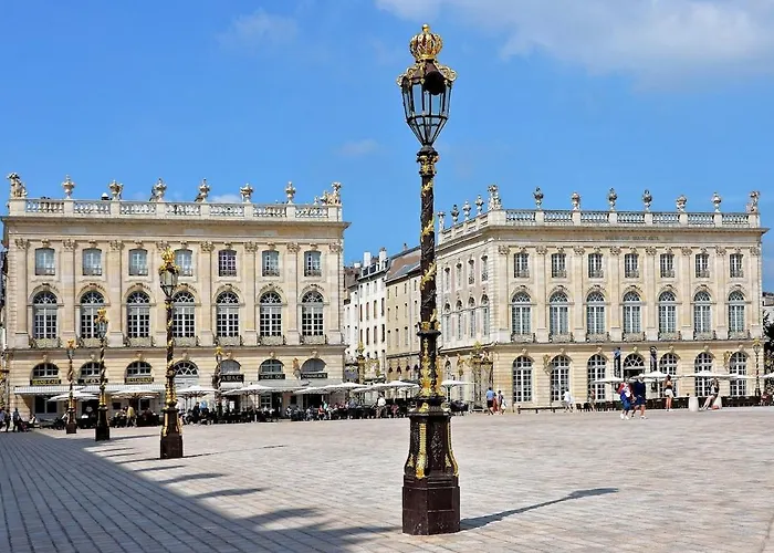 Duplex - Hyper Centre - 44m2 - Proche Place Stanislas Apartment